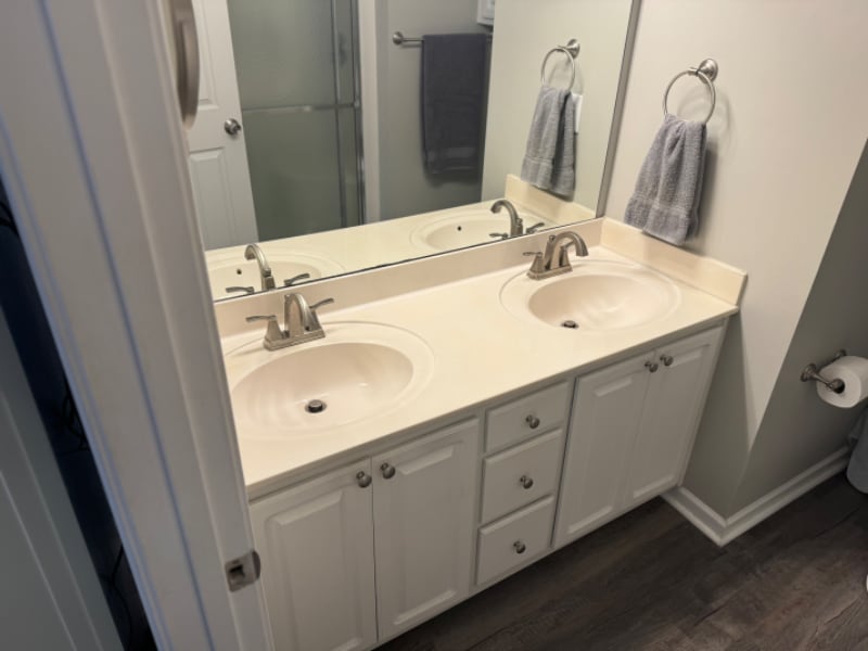 Building Photo - 139 Arlington Downs Blvd