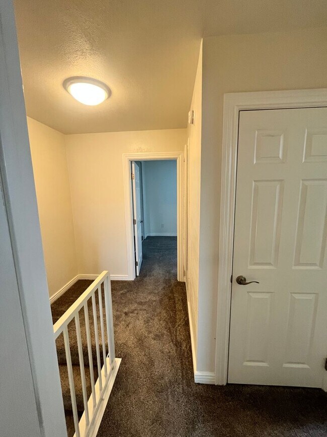 Building Photo - $2,650 - 2 Bed 1 Bath House in San Diego
