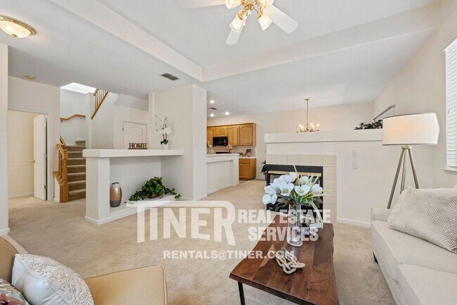 Building Photo - Gorgeous Home in Beautiful Folsom Community