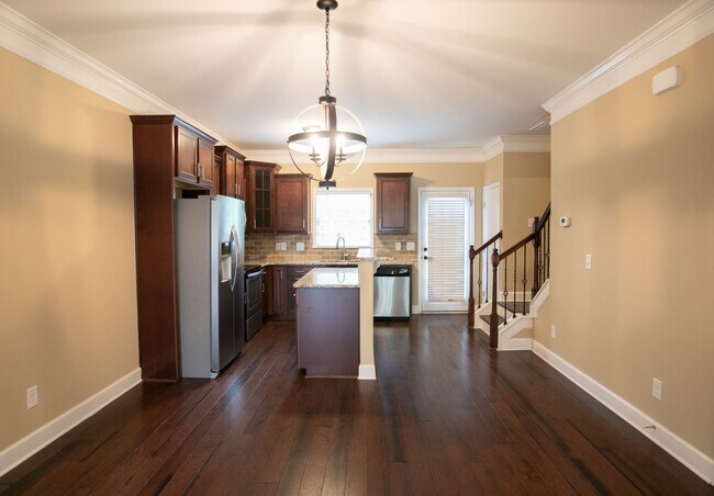 Building Photo - 1018 Rural Plains Cir