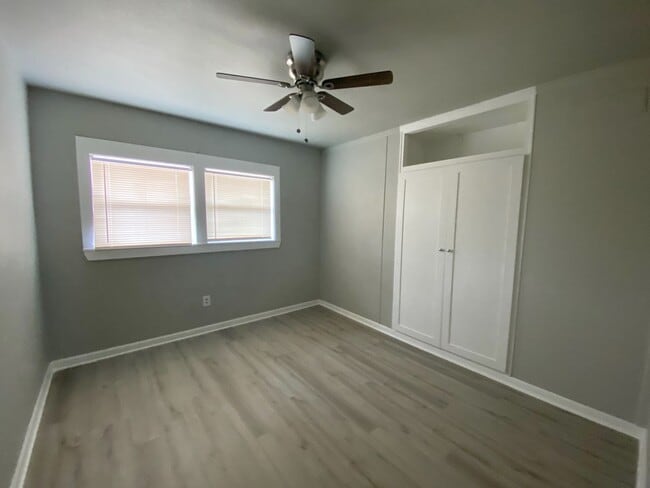 Building Photo - Now available 3 bed 1 bath in Arnett Benson