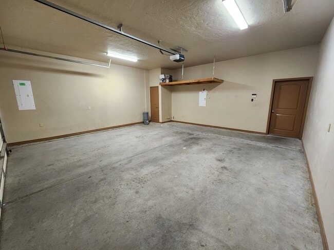 Building Photo - 4189 Capistrano Ave