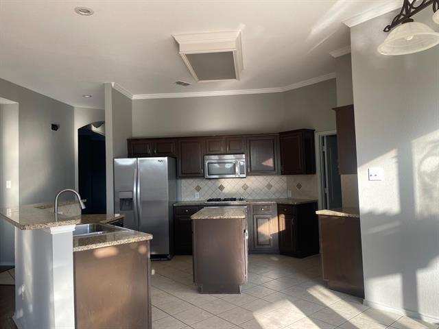 Building Photo - 11027 Denmere Ln