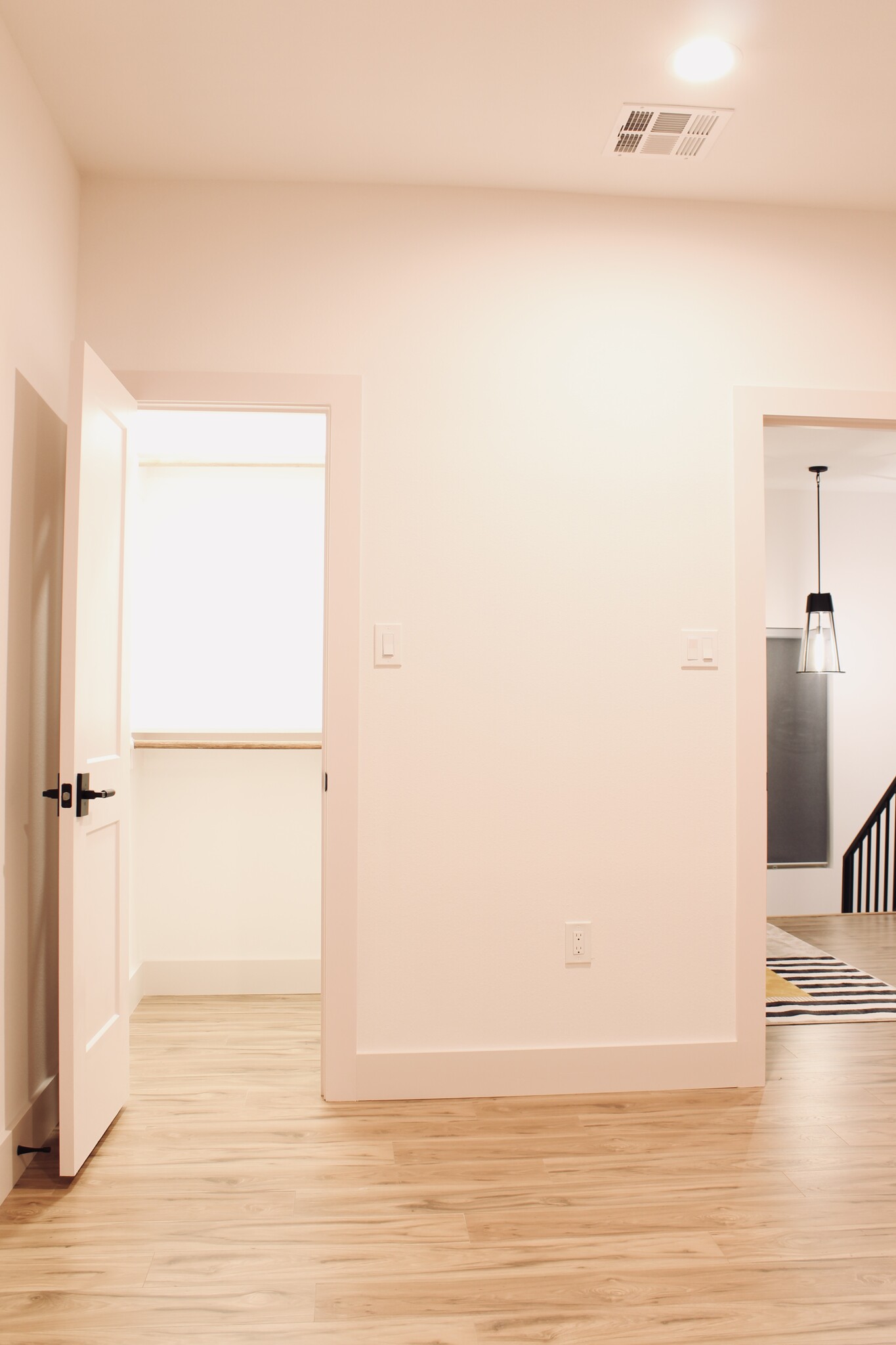 Building Photo - 12204 Hairston Cir