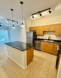 Building Photo - 12945 Centre Park Cir