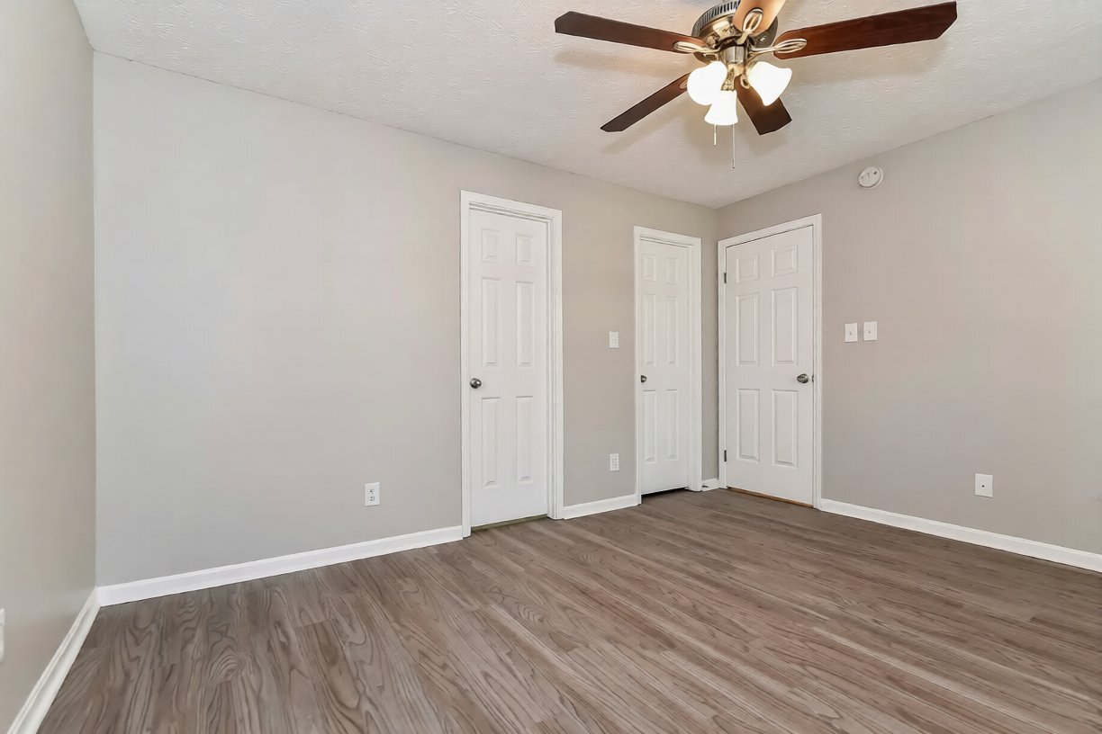 Building Photo - 1825 Keystone Lakes Dr