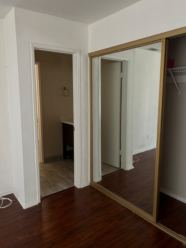 Building Photo - 5180 Caldera Ct
