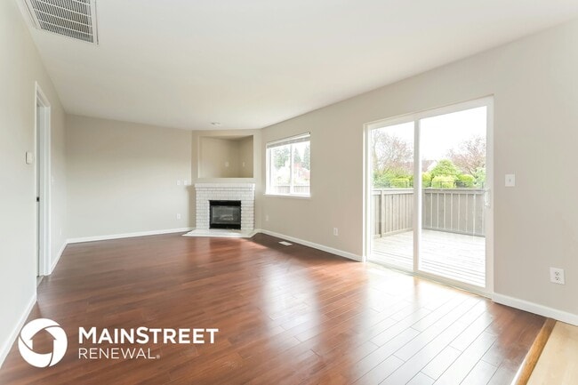 Building Photo - 7818 192nd St Ct E