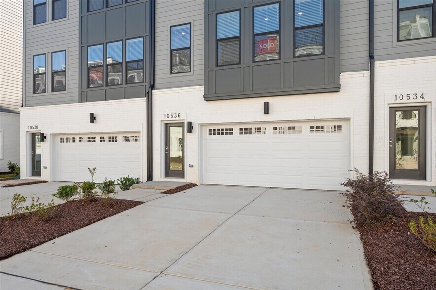 Exterior 2 - 10536 Pleasant Br Dr