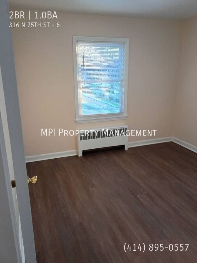 Building Photo - 316 N 75th St