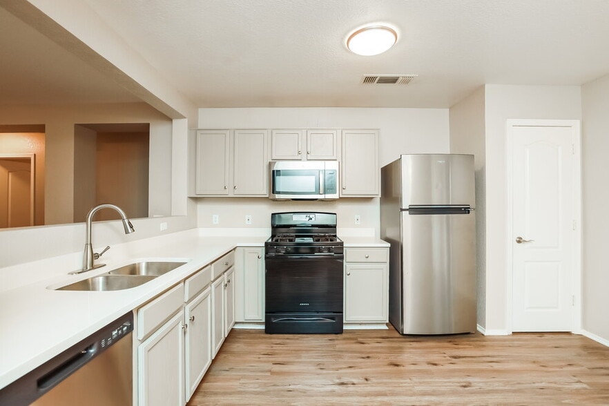 Building Photo - 7393 S MESSALA Ct