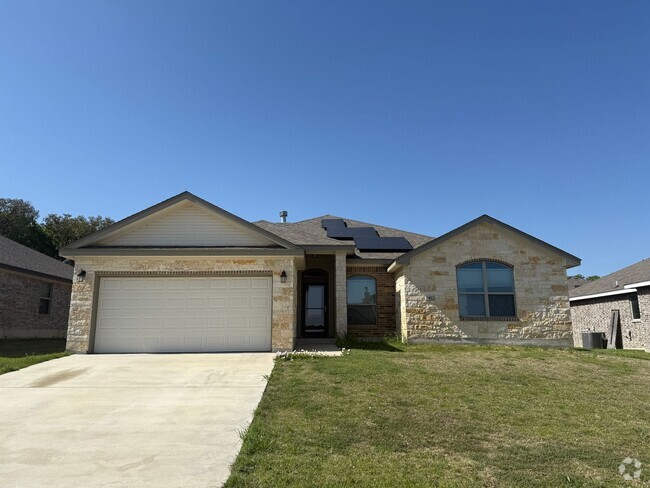 Building Photo - 1412 Justice Dr