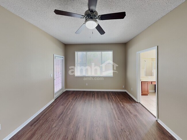 Building Photo - 1714 Cedar Lake Dr