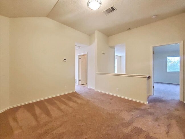 Building Photo - 16715 Tomcat Dr