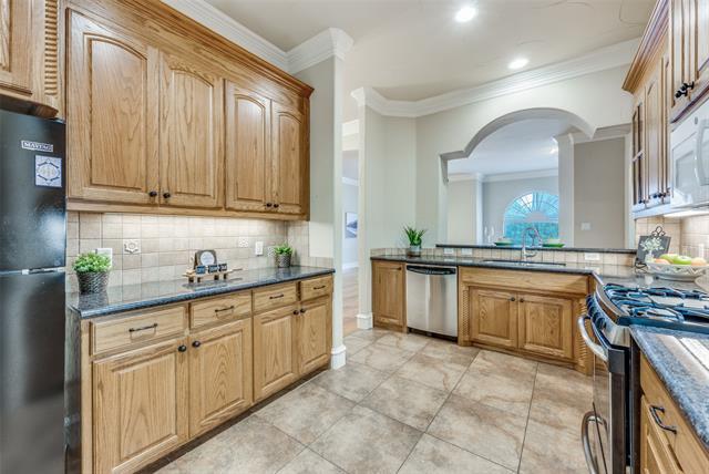 Building Photo - 632 Rockingham Dr