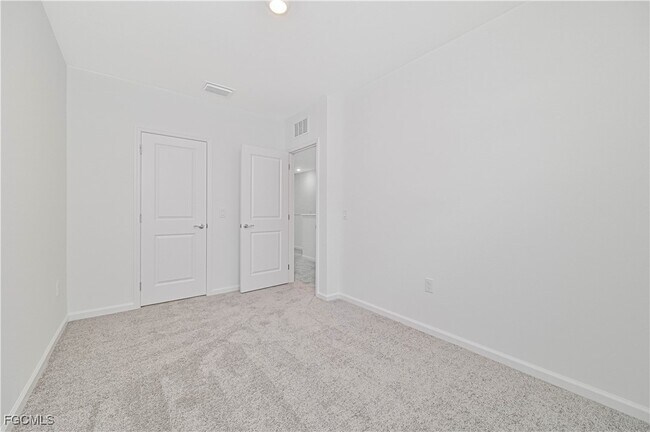 Building Photo - 13011 Luminary Wy