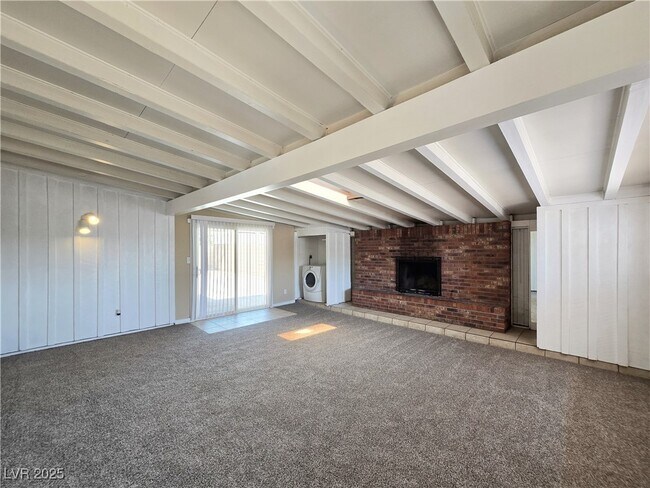 Building Photo - 713 N 18th St