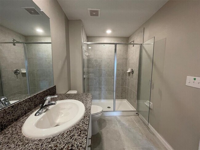 Building Photo - 3553 Bellmeade Ct
