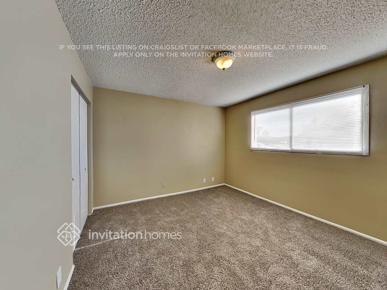 Building Photo - 1319 S Pomeroy