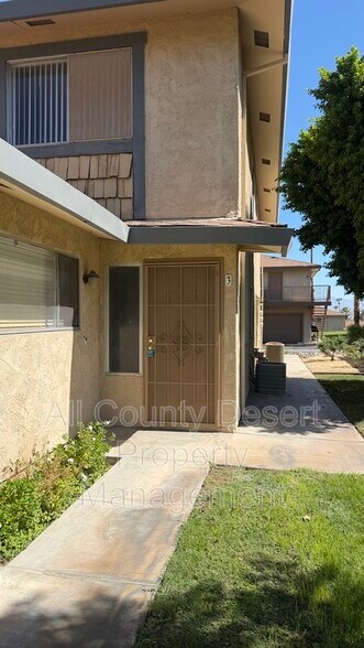 Building Photo - 72670 Thrush Rd