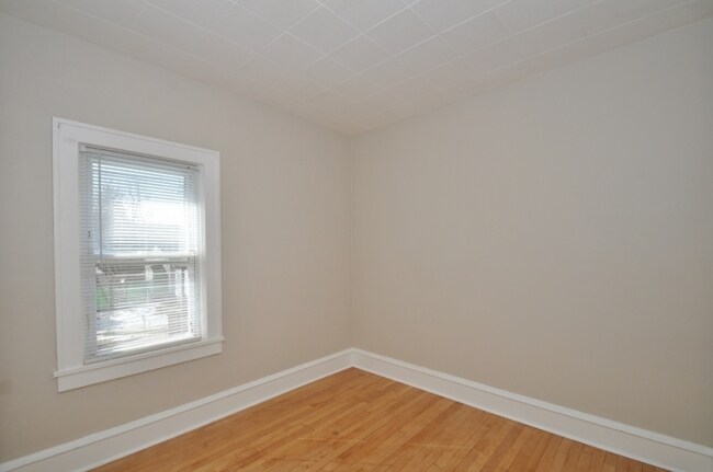 Building Photo - 133 e Montana st