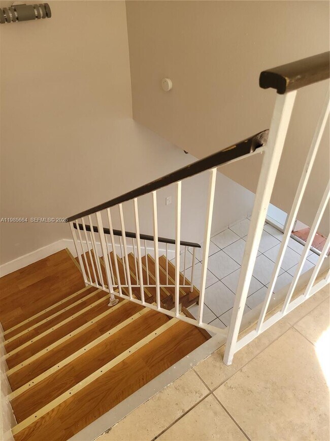 Building Photo - 14389 SW Kendale Lakes Cir