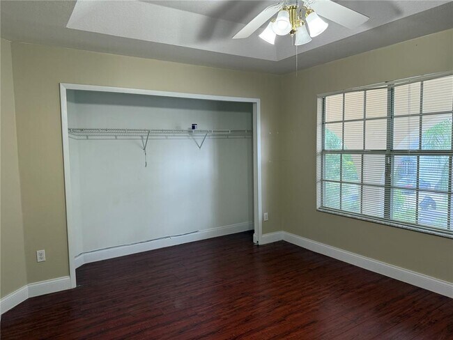 Building Photo - 1373 Foxforrest Cir