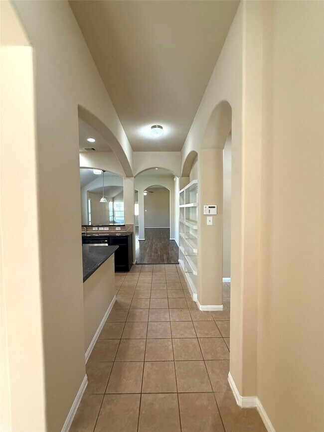 Building Photo - 25002 Tancy Ranch Ct