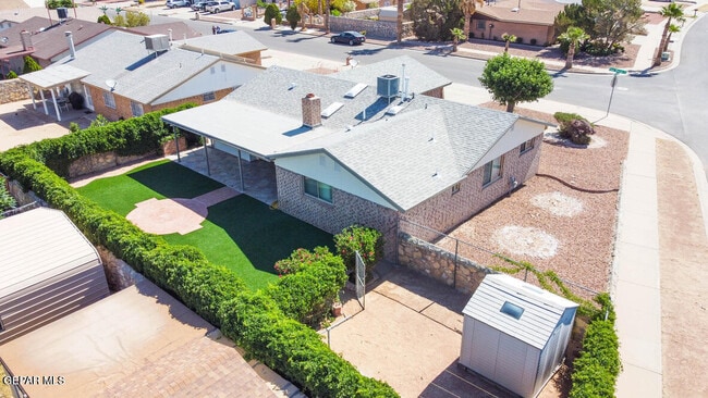 Building Photo - 1701 Paul Moran Pl