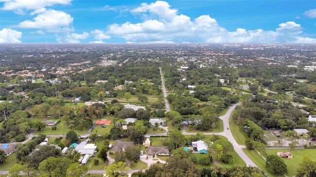 Building Photo - 4893 S Kay St