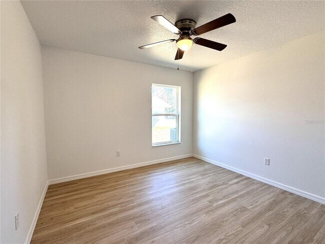 Building Photo - 8815 E Albertson Ct