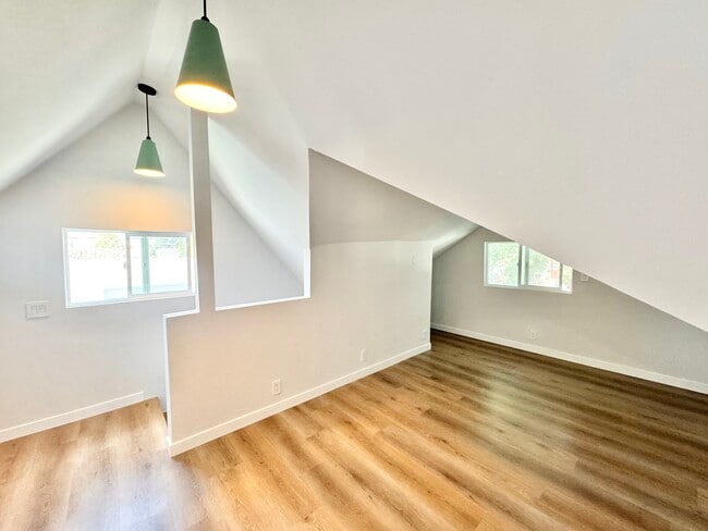 Building Photo - 4408 Brunswick Ave