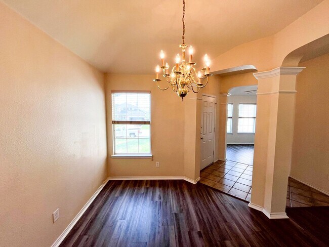 Building Photo - Available Now Beautiful 1 story, 4 bedroom...