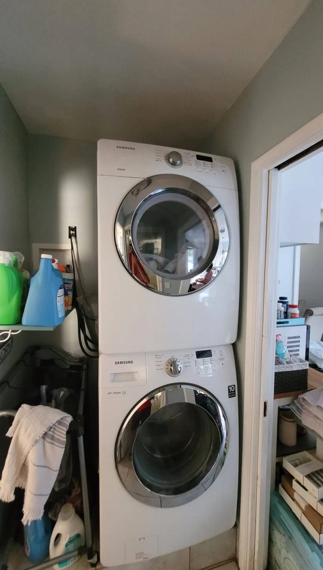 Building Photo - 9948 Bevis Ave