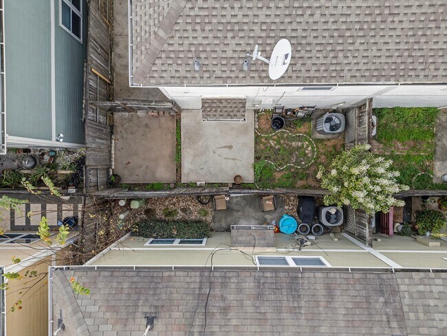 Building Photo - 1710 Redwing Cove Dr