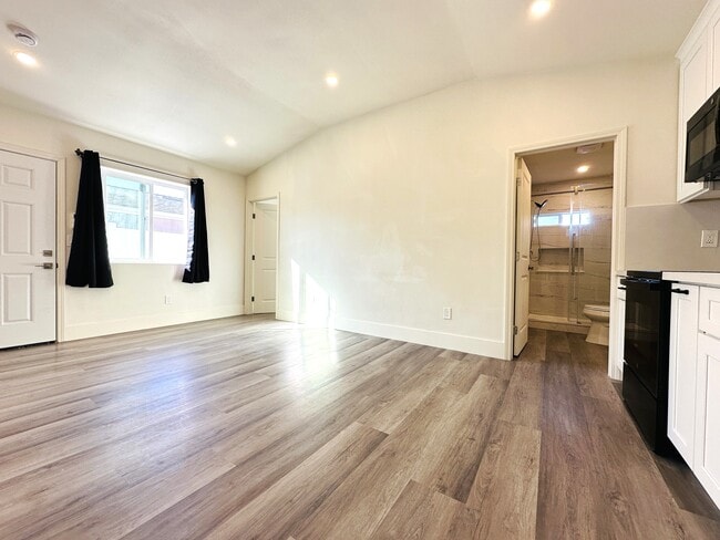 Building Photo - 4239 Mt Everest Blvd