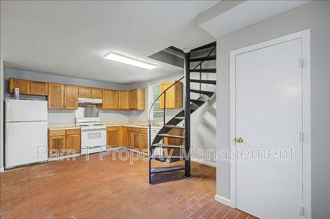 Building Photo - 2619 Livingston Ave