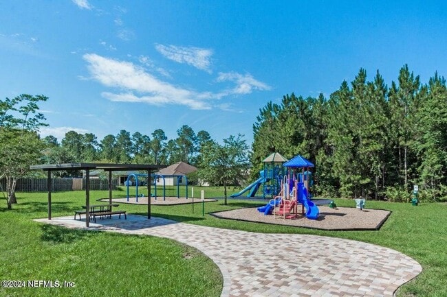 Building Photo - 13407 Devan Lee Dr E