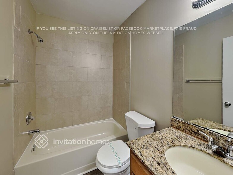 Building Photo - 10420 SW 67th St