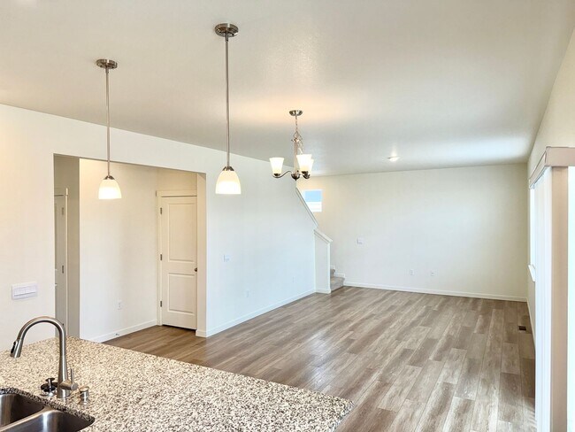Building Photo - Beautiful 2 Year Old Home In Monument, with Easy Access to I-25, Amazing Views All Around!