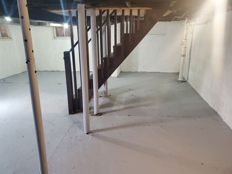 Building Photo - 7307 Marge Ave