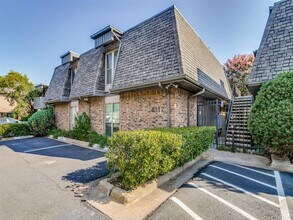 Building Photo - 4112 Bowser Ave