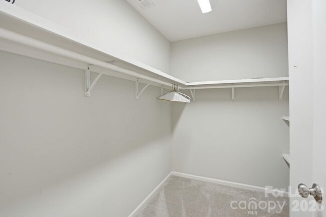 Building Photo - 301 Sardis Rd N