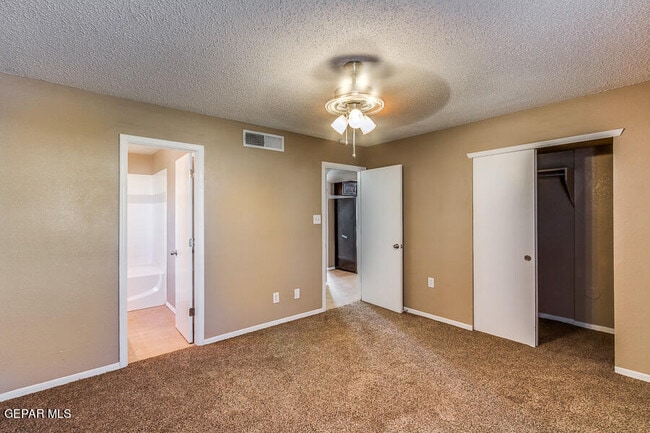 Building Photo - 12277 Tierra Pez Way