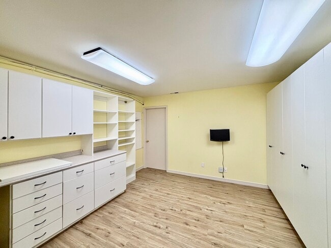 Building Photo - Great Home For Rent