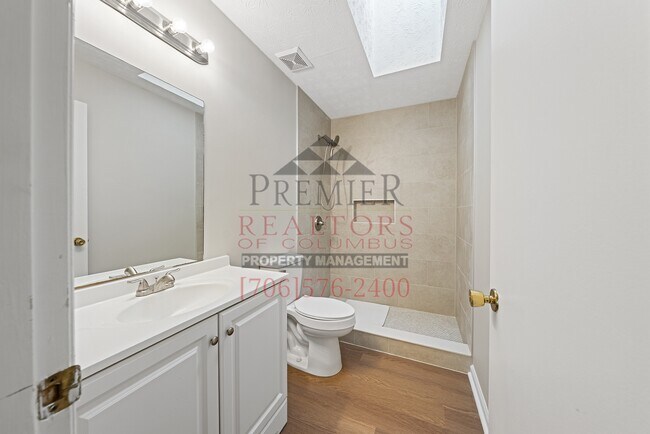 Building Photo - 6315 Dupree Dr