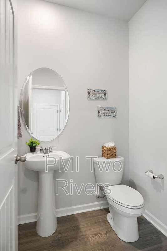 Building Photo - 5027 Benelli Dr