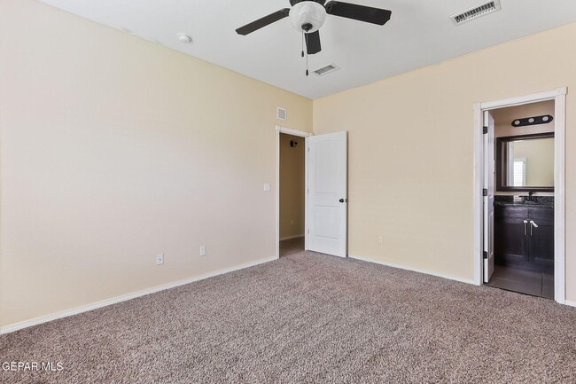 Building Photo - 2101 James White Dr
