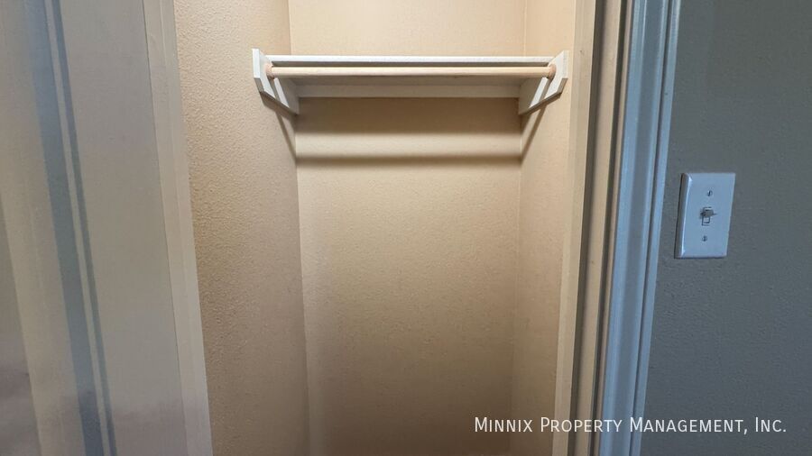 Building Photo - 2520 N Ave O