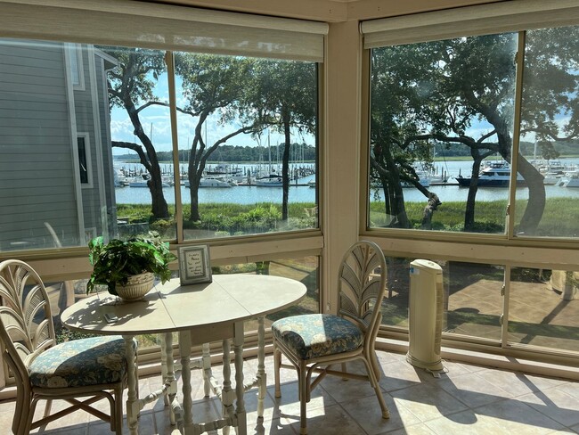 Building Photo - Furnished Waterfront Condo in Hilton Head Plantation - Mariners Pt